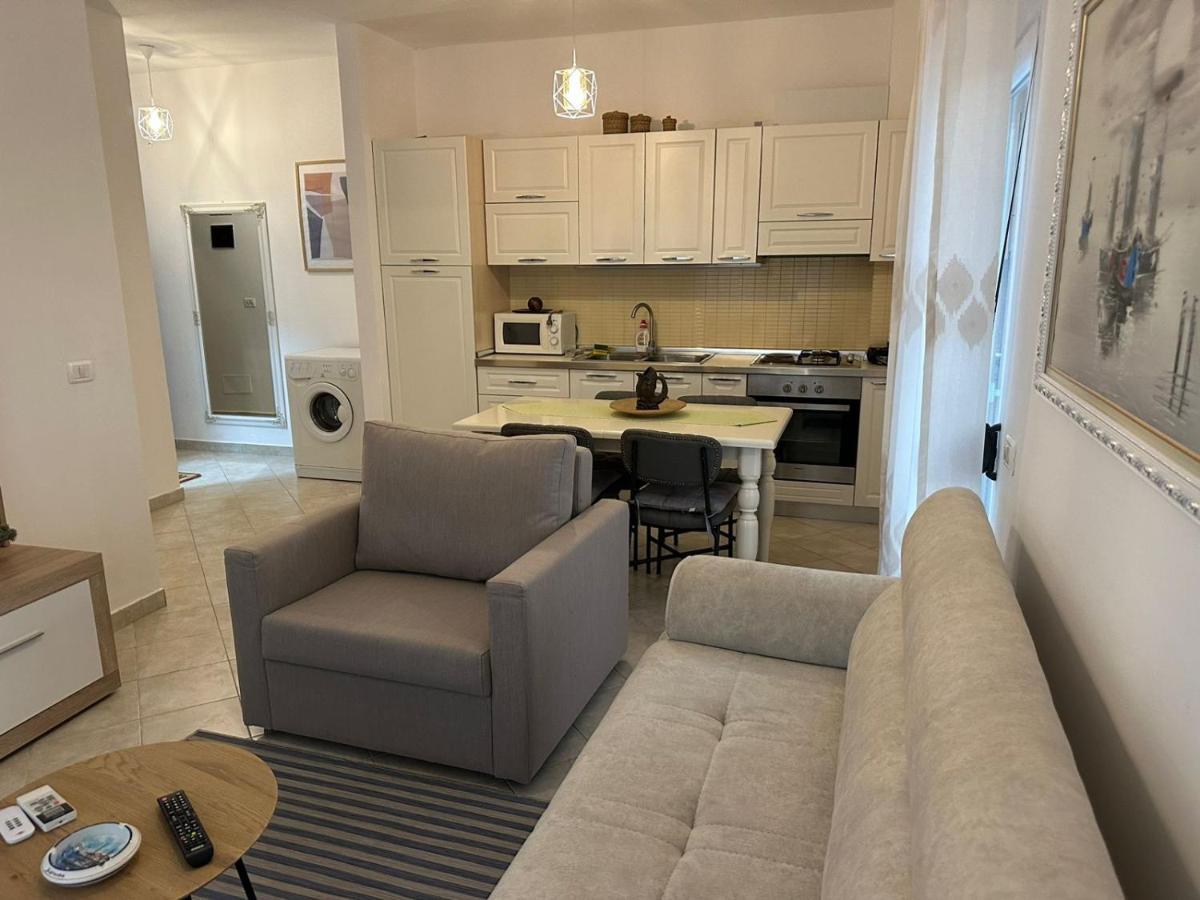 גולם Sibora'S Apartment מראה חיצוני תמונה